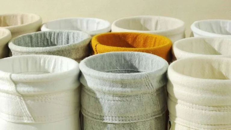 Las mangas filtrantes industriales son útiles para un filtrado eficiente y duradero en sistemas de aspiración