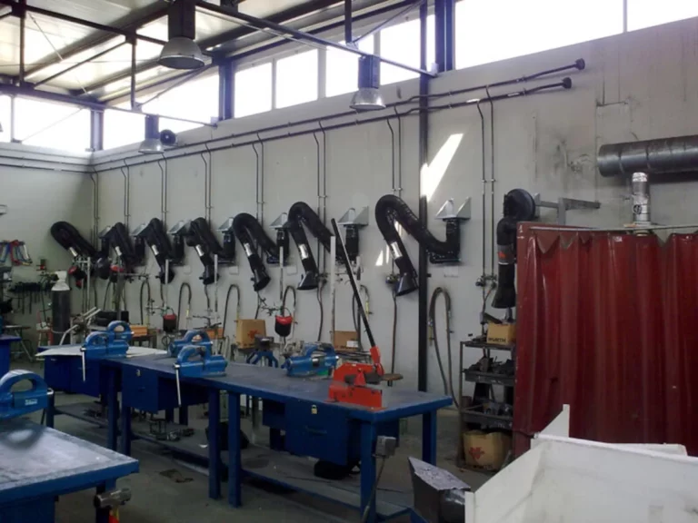 Brazos de aspiración industrial centralizados