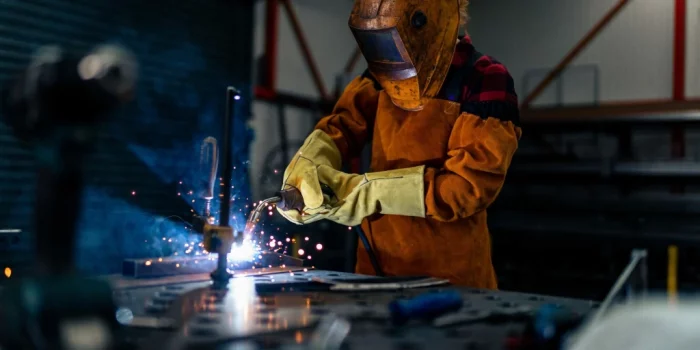Aspiración de neblinas de aceite en soldadura industrial